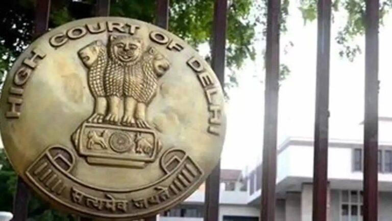 दुनिया में कही भी कुत्ते, बंदर घूमते नहीं मिलेंगे… दिव्यांगों पर आवारा पशुओं के हमले को लेकर हाई कोर्ट मांगा जवाब – supreme court on stray animal attacks on disabled people seeks response from centre and delhi govt