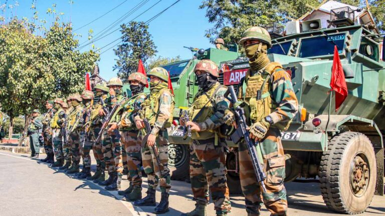 ‘लूटे हथियार वापस कर दो’, मणिपुर में राष्ट्रपति शासन के बीच राज्यपाल का 7 दिनों का अल्टीमेटम, दिया ये आश्वासन | Manipur President Rule Governor 7 day ultimatum for Surrender looted weapons news in hindi