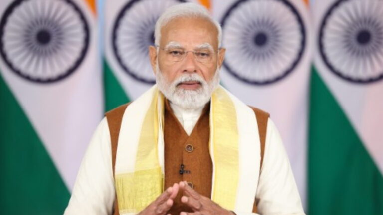 PM मोदी 10 से 12 फरवरी तक फ्रांस दौरे पर, मैक्रों ने AI शिखर सम्मेलन के लिए किया है इनवाइट | PM Modi to Hold Bilateral Meeting with President Trump During US Visit and Co-Chair AI Summit in France