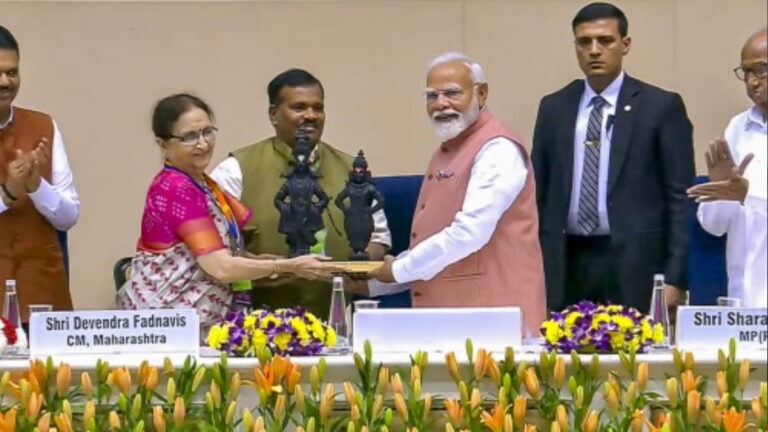 अखिल भारतीय मराठी साहित्य सम्मेलन में पीएम मोदी बोले- भारतीय भाषाओं के बीच कभी कोई वैमनस्य नहीं रहा | PM Modi inaugurates All India Marathi Sahitya Sammelan in Delhi, Sharad Pawar also seen along