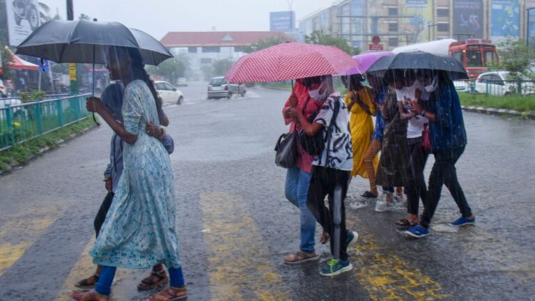 Aaj Ka Mausam: ठंड की दिल्ली-एनसीआर से विदाई, बारिश की संभावना भी नहीं..हिमाचल में बर्फबारी का अलर्ट | weather forecast 9 february Aaj Ka Mausam kaisa rahega delhi ncr up haryana punjab weather update