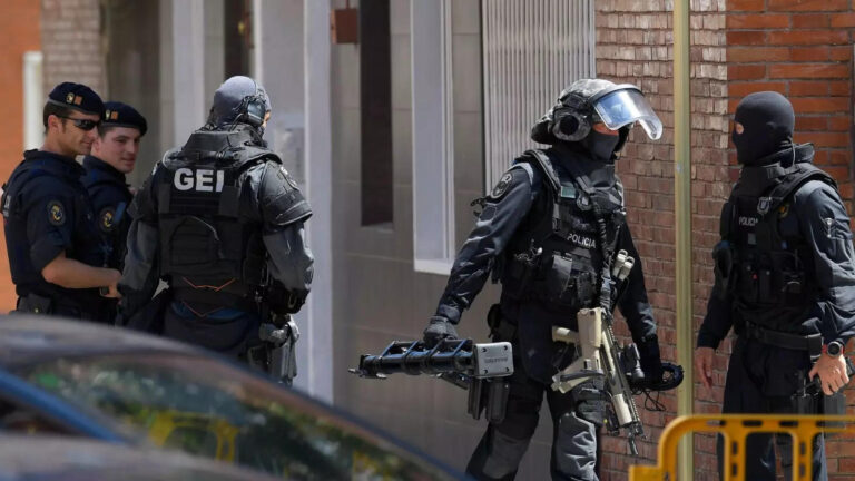Ttp Terrorist Spain,यूरोप तक पहुंचे पाकिस्तान के TTP आतंकी, स्पेन ने बार्सिलोना से 11 संदिग्धों को किया गिरफ्तार – spanish police arrest 11 suspected members of pakistani taliban in barcelona