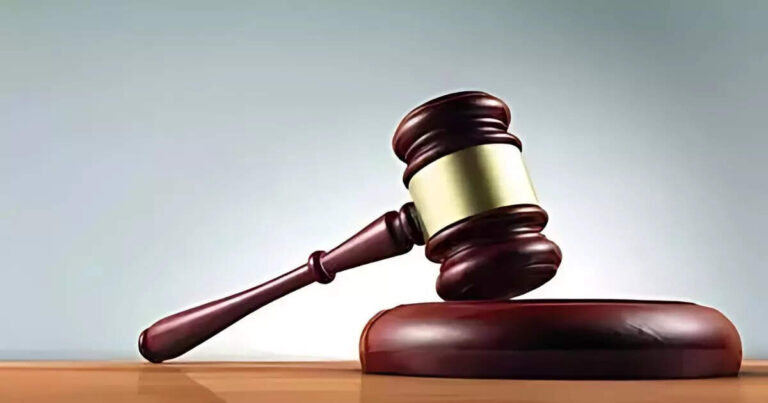 Mp News,3.5 एकड़ जमीन की कीमत 50 हजार… भोपाल में 4 अधिकारियों ने खरीदार से किया था सौदा, तीन साल की जेल, जानें मामला – 4 officers corruption gave land to buyer at a cheap price sold one and half acres land for 50 thousand 3 years imprisonment