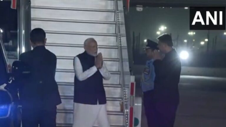 PM मोदी दो दिन की विदेश यात्रा से लौटे, भारत-मॉरीशस के बीच अहम समझौते, पढ़ें कैसा रहा दौरा? | PM Narendra Modi returns to Delhi from Port Louis, Mauritius after his 2-day State Visit to country