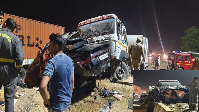 Moradabad Car Container Collide 2 Death,मुरादाबाद में रॉन्ग साइड चल रही कार कंटेनर से टकराई, दो युवतियों की मौत, दो युवक घायल – moradabad car running on wrong side collided with container two girls died two boys injured