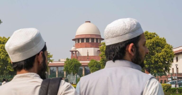 Waqf Law Supreme Court Hearing | वक्फ एक्ट 2025: नए वक्फ कानून से जुड़े वो चार पॉइंट्स, जिनकी कसौटी पर अपना फैसला सुनाएगा सुप्रीम कोर्ट | Challenges To Amendment Act Wakf By User And Other Points
