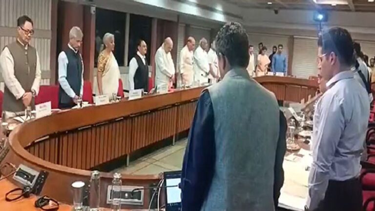 Pahalgam Attack पर सर्वदलीय बैठक में एकजुटता, आतंक के खिलाफ सरकार को पूरा समर्थन | Pahalgam Attack All Party Meeting Leaders Urge Action on Terror Camps News in Hindi