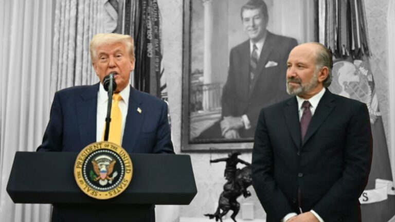 Donald Trump New Tariff Plan: चीन पर निर्भरता कम करने की तैयारी! अमेरिका लगाएगा सेमीकंडक्टर और दवाओं पर टैक्स | US Donald Trump Plans New Tariffs on Smartphones, Computers and Semiconductors to Boost Local Manufacturing