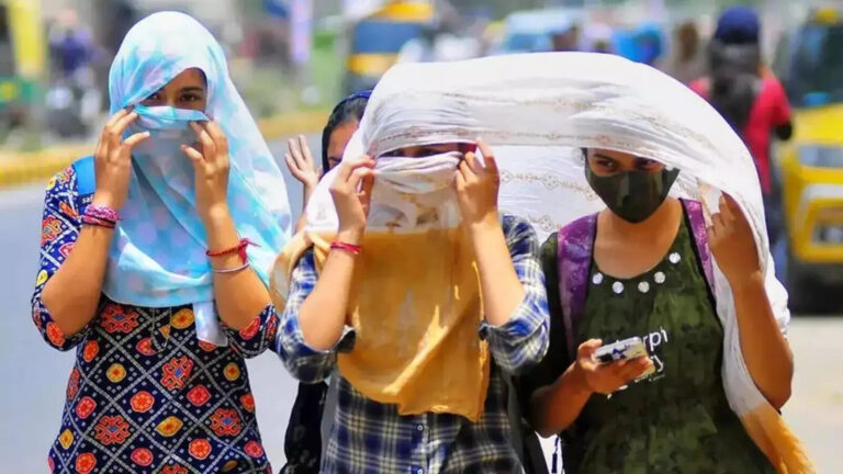 Bihar Weather Report,साउथ बिहार में सताएगी गर्मी, इन जिलों में वज्रपात का येलो अलर्ट; जानें कैसा रहेगा बिहार का मौसम – bihar aaj ka mausam 13 may 2025 swelters under humid heat yellow alert issued for thunderstorms in several districts