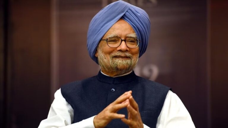 Dr. Manmohan Singh: जब मौन रहने वाले पूर्व पीएम ने सुषमा स्वराज को शायराना जवाब दे लूटी थी महफिल, देखें वीडियो | Dr Manmohan Singh birth anniversary reticent former PM poetic reply to Sushma Swaraj video