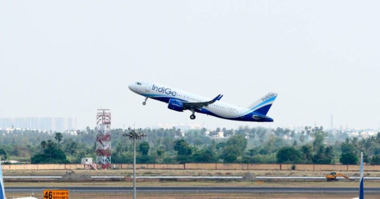 IndiGo: जम्मू एयरपोर्ट पर बड़ा हादसा टला, आखिरी वक्त पर अबॉर्ट हुआ प्लेन का टेकऑफ, सामने आई यह बड़ी खामी | IndiGo Major accident averted at Jammu airport plane takeoff aborted at last minute major flaw revealed