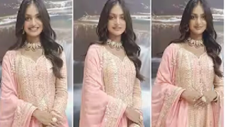 Monalisa की ये तस्वीरें दिल की धड़कनें तेज कर देंगी, बदला पुरा हुलिया, ‘ऐसी’ फोटोज ने बढ़ाया इंटरनेट का पारा | monalisa new photos make your heart beat faster completely changed look raised internet temperature