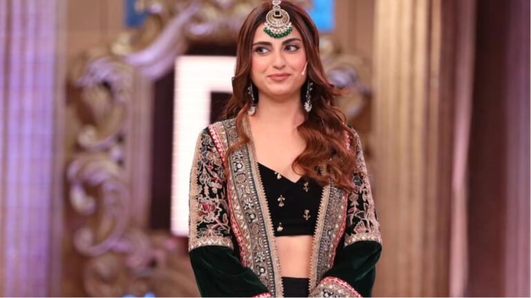 Bigg Boss 19 Update: मीडिया ने लगाई फरहाना भट्ट की क्लास, बोले- ‘आप कश्मीर में रहती’ | Bigg Boss 19 Update: Farhana Bhat gets reprimanded by the media Salman Khan