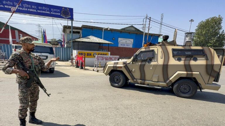 Pahalgam Attack: पहलगाम नरसंहार के 5 दहशतगर्द कौन है? 26 लोगों को धर्म पूछकर मारा-NIA की चार्जशीट तैयार | Pahalgam Attack NIA Charge Sheet Details: Who 5 Main Terrorist Name Exposed LeT TRF Roles News Hindi