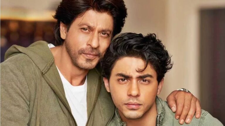फिर मुश्किलों में फंसे शाहरुख खान के लाड़ले आर्यन खान, एक इशारा पड़ा भारी, शिकायत हुई दर्ज | Aryan Khan did obscene acts in public, complaint filed
