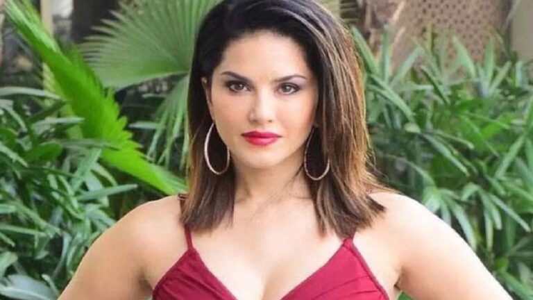Sunny Leone को लेकर मचा बड़ा हंगामा, मथुरा में हुआ बवाल, New Year पार्टी में होगा कौन सा धमाका? | sunny leone big controversy causing commotion in mathura what surprise awaits at new year party