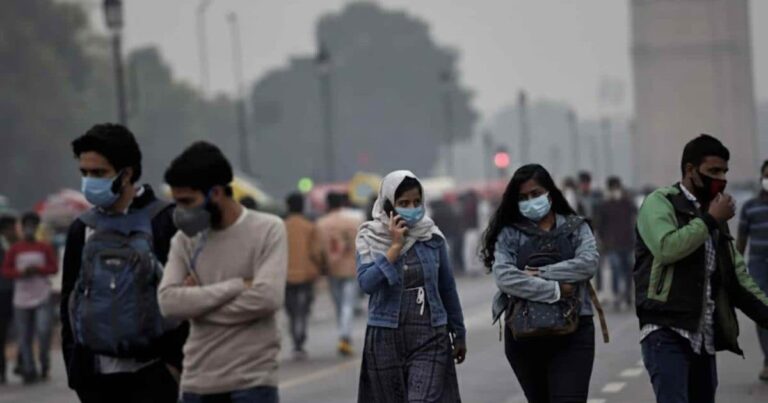 आज दिल्ली में पहला कोल्ड डे अटैक, क्या ठंड से आपकी भी अटकी रही हलक में सांस? उत्तर भारत में कितने दिन आफत