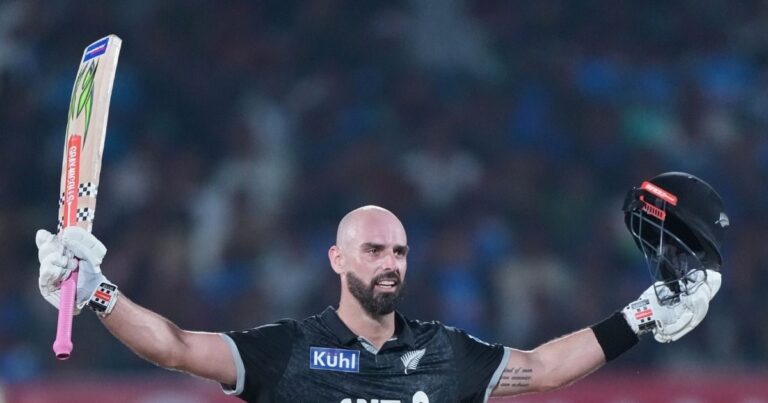 IND vs NZ: कुलदीप के खिलाफ इस खास रणनीति के साथ उतरे थे मिचेल, मैच विनिंग शतक के बाद खोला राज
