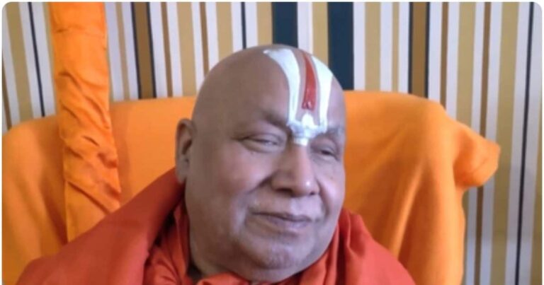 जेएनयू पर कंट्रोल करना जरूरी; जगद्गुरु रामभद्राचार्य ने क्यों कहा, दिल्ली दंगों के आरोपियों को सजा-ए-मौत मिले