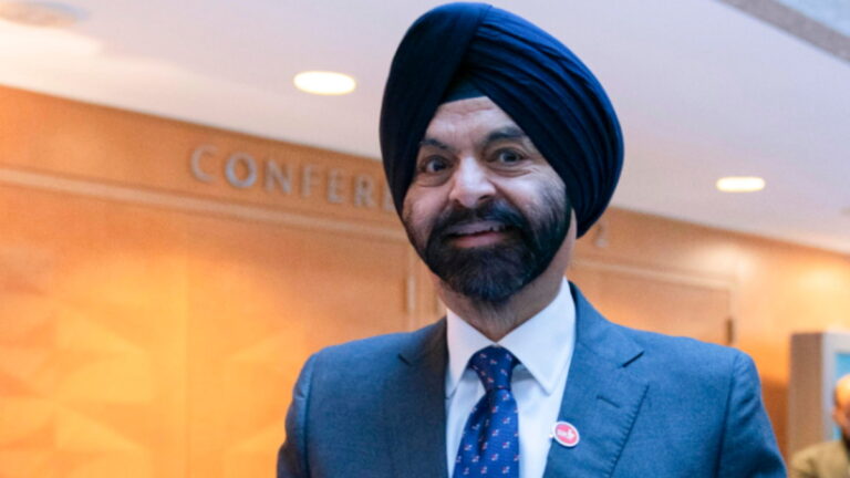 Ajay Banga कौन हैं? ट्रंप ने ‘बोर्ड ऑफ पीस’ में किया शामिल, गाजा के पुर्ननिर्माण में निभाएंगे अहम भूमिका | Who Is Ajay Banga? Trump included Indian-origin Banga in the ‘Board of Peace’ formed for the reconstruction of Gaza.