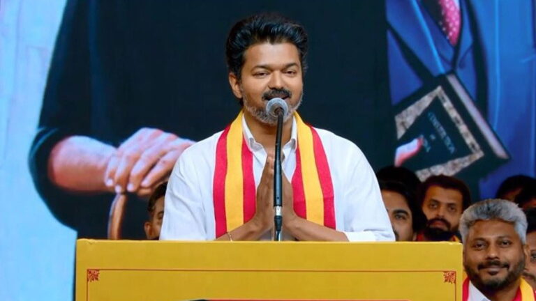 Tamil Nadu चुनाव में छाए एक्टर विजय, बैंक में जमा हैं 266 करोड़ रुपये, कुल Net Worth उड़ा देगी होश | Tamil Nadu Polls 2026: Actore and TVK Head Vijay net worth, assets, bank account details in hindi