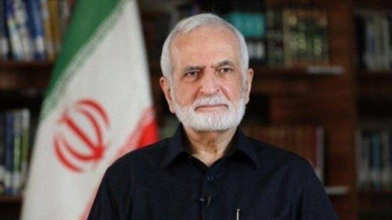 US-Israel-Iran War: Khamenei के सलाहकार Kamal Kharazi पर एयर स्ट्राइक, पत्नी की मौत, कितने हैं बच्चे? | Khamenei Advisor Kamal Kharazi Wife Killed In US-Israel Airstrike Targets Iran Leaders News Hindi