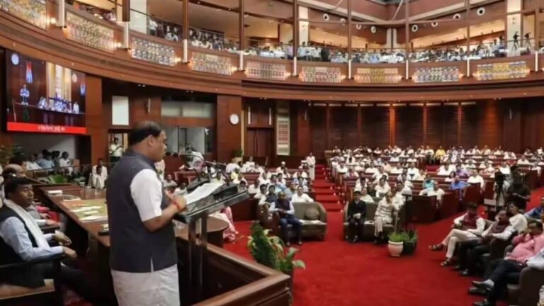 Assam UCC Bill Passed। Assam UCC New Rules। असम में अब लव जिहाद पर टोटल ब्रेक, CM हिमंत बिस्वा सरमा ने विधानसभा में पास कराया UCC बिल