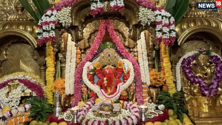 siddhivinayak ganesha Special darshan importance and mantra lord ganesha powerful mantras | आज सिद्धिविनायक श्रीगणेश के करें दर्शन: इस एक मंत्र से दूर