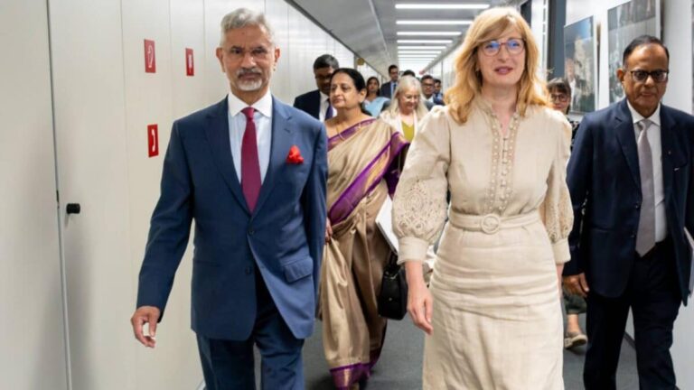S Jaishankar News। India EU relations। यूक्रेन-मिडल ईस्ट की जंग और आपकी जेब, जयशंकर ने समझाया कैसे एकतरफा निर्भरता बढ़ाएगी आफत