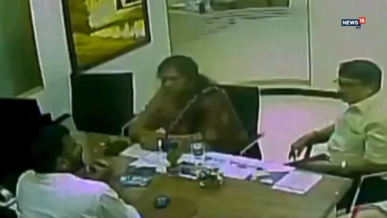 स्टालिन की भतीजी ने बैंक मैनेजर को जड़ा थप्पड़, CCTV में कैद हुआ हंगामा, वीडियो वायरल