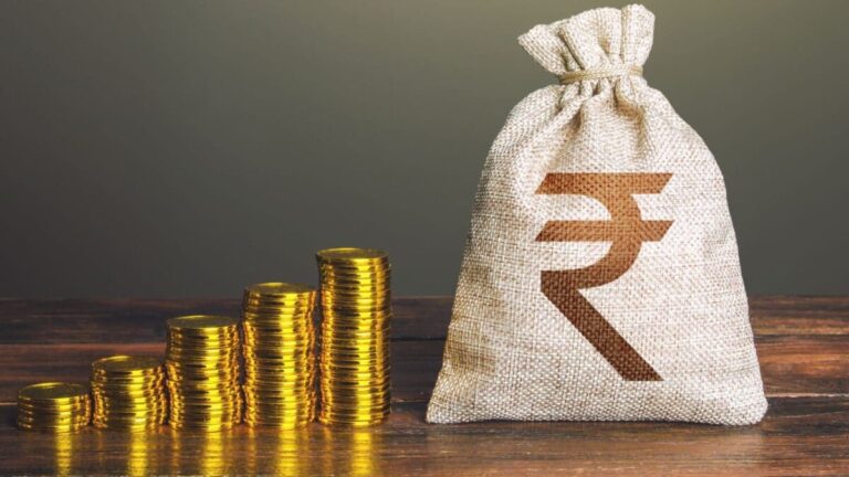 Bank Income : कर्ज नहीं कमीशन से कमा रहे सरकारी बैंक, एसबीआई ने सबसे ज्यादा मुनाफा पीटा, आखिर ऐसा क्या बेच रहे?