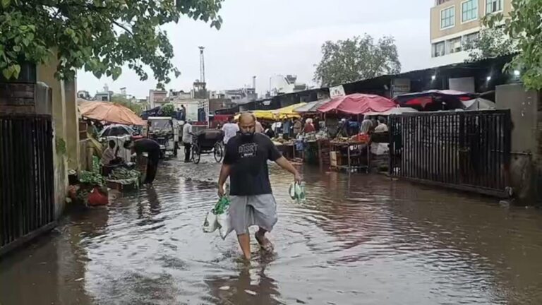 हरियाणा में इंद्रदेव को आया गुस्सा, कुरुक्षेत्र में पति-पत्नी की मौत, अंबाला में 96 MM बारिश, झज्जर हुआ जलमग्न