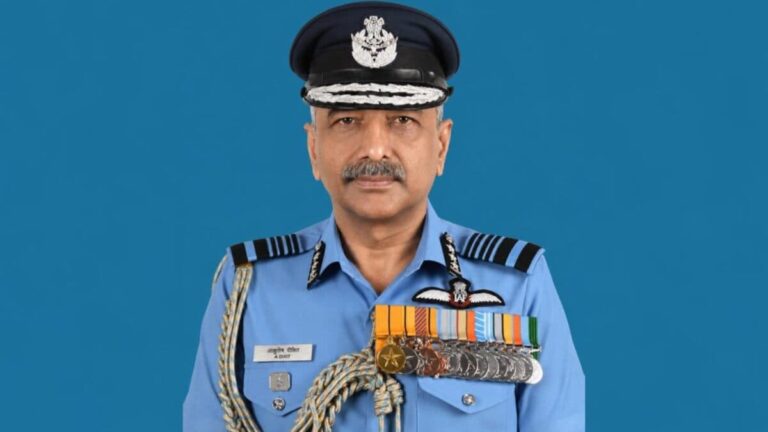 Ashutosh Dixit New Air Chief Marshal। 4 दशक का तजुर्बा और स्वदेशी तेजस के धुरंधर, एयर मार्शल आशुतोष दीक्षित होंगे देश के अगले वायुसेना प्रमुख