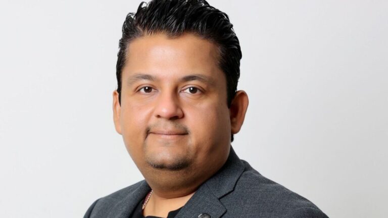 Success Story : 9वीं कक्षा में ही छोड़ दी थी पढ़ाई और शुरू कर दिया बिजनेस, आज अमित ने बनाई 2000 करोड़ की कंपनी